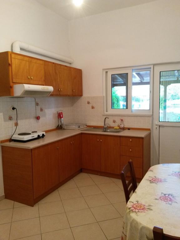 Drakopanagiotaki Rooms Agios Andreas  Oda fotoğraf